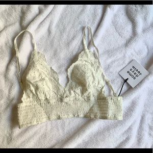 NOT AVAILABLE BUT WONT LET ME CANCEL :(